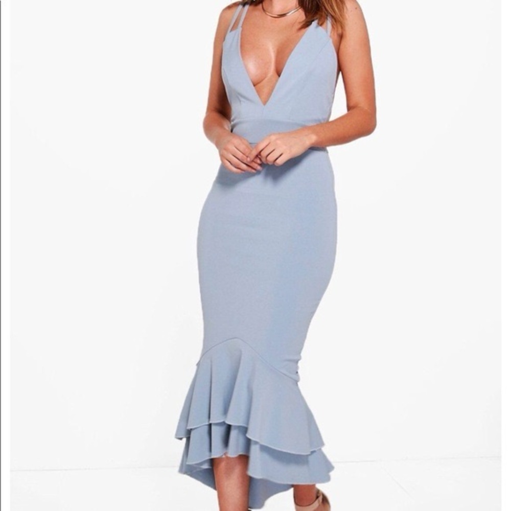 Boohoo Plunge Midi Dress - New